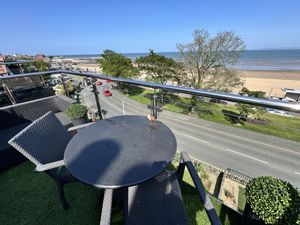 Photo 33- click for photo gallery